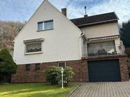 Zweifamilienhaus am Ortseingang Heimbach zu verkaufen! - Heimbach (Nordrhein-Westfalen)