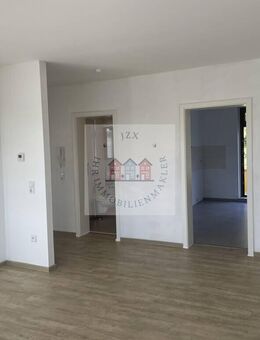 Saniert mit großem Balkon - Zwickau