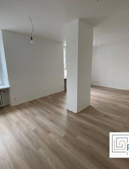Kernsanierte 3-Zimmer-Wohnung in Lörrach-City am Senser Platz +++ Rösch Immobilien - Lörrach
