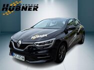 Renault Megane, EQUILIBRE TCe 140, Jahr 2023 - Oberlungwitz