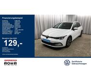 VW Golf, 2.0 TDI VIII Move, Jahr 2024 - Passau