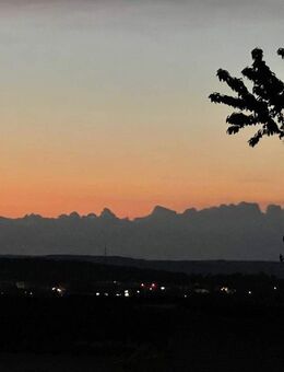 Attraktive 4,5 Zi. Maisonette-Wohnung mit Loggia und toller Weitsicht - Möglingen