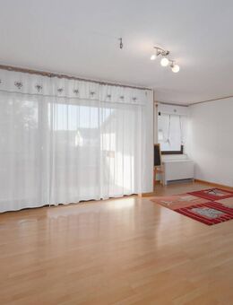 Ihr neues Zuhause in Maulbronn-Zaisersweiher - Charmante 3,5 Zi Hochparterre Wohnung mit Süd-Balkon! - Maulbronn