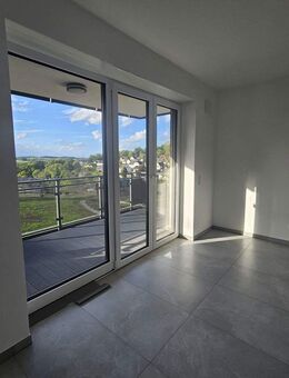 **Stilvoller Neubau-Charme! Helle Erdgeschosswohnung im Grünen!!** - Waldbröl