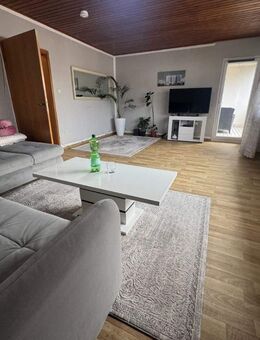 Gut geschnittene 4-Zimmer-Wohnung mit Balkon - Altenstadt (Hessen)