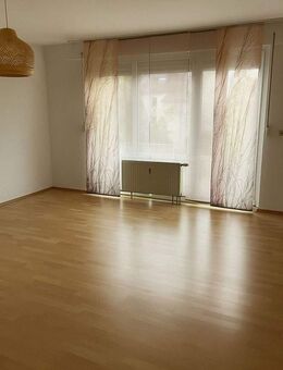 ***Charmante 3-Zimmerwohnung mit Balkon*** - Ansbach