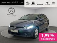 VW Polo, 1.0 TSI Life, Jahr 2022 - Oelsnitz (Erzgebirge)