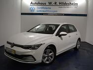 VW Golf, 1.5 l VIII Life eTSI, Jahr 2020 - Ludwigslust