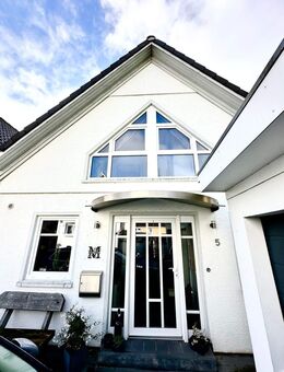 Charmanter und moderne DHH in Top zentraler Lage von Duvenstedt - Hamburg