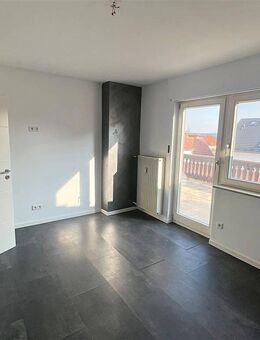 Provisionsfrei! Leerstehende 4-Zi.-Wohnung in Seukendorf! - Seukendorf