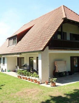 Walmdachhaus in Landshut/Achdorf - Landshut