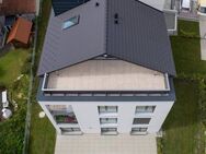 Top Penthouse/Dachgeschoss mit toller Bergsicht und teilweiser Seesicht in modernem Mehrfamilienhaus zentrale Lage - Kressbronn (Bodensee)