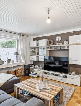 Provisionsfrei - ruhig gelegene Wohnung mit Terrasse und Stellplatz - Tornesch