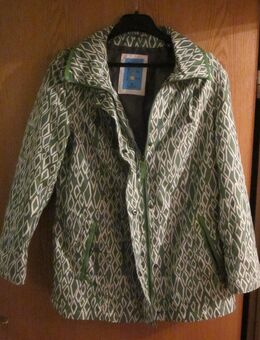 Gr. 38: Übergangs-Jacke mit Kapuze, grün/weiß, Maxproof, Barbara Lebek, neuwertig - München
