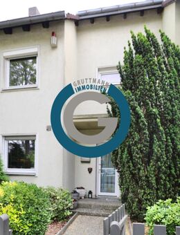 TOWNHAUS MIT GARAGE - ca. 221 m² WOHN-/NUTZFLÄCHE - NÄHE MAULBRONNER UFER - Berlin