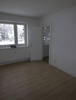 Gepflegte 2-Zimmer-Erdgeschosswohnung - Neumünster