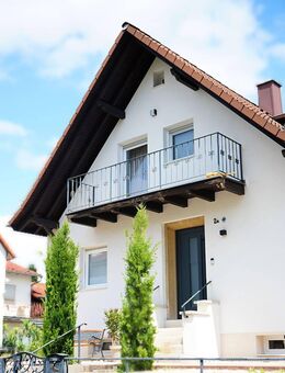Einfamilienhaus mit Pool und großzügiger Grundstücksfläche mit Potenzial für einen Anbau - Gaiberg