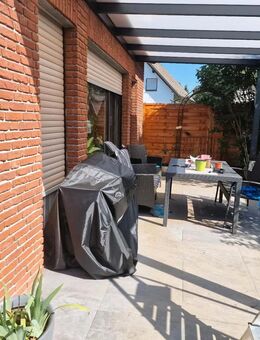 Charmante Eigentumswohnung im Bungalowstil - Wohnen mit Komfort und Naturanschluss - Wickede (Ruhr)