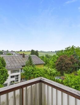 Zuhause mit Ausblick - Zweifamilienhaus voller Licht und Lebensfreude - Eppingen