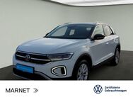 VW T-Roc, 1.5 TSI Style, Jahr 2024 - Wiesbaden