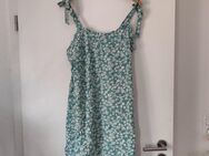Gr. 42, günstiges Viskose Kleid, neu! - Lucka