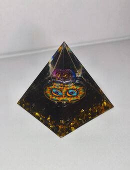 Mystische Orgonit Pyramide mit Mandala & Allsehendes Auge – Energieobjekt & Deko - Hamburg