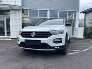 VW T-Roc IQ.Drive 1.0 TSI, Navi, ACC, AHK, RFK, SHZ - Heilberscheid