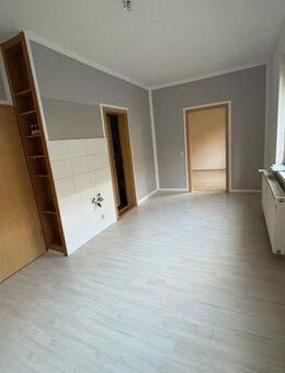 **Gemütliche 2-Zimmer-Wohnung in ruhiger Wohnlage** - Elsterberg