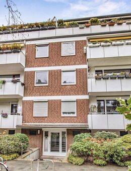 Bremen-Schwachhausen: Großzügige Stadtwohnung über 2 Wohnebenen mit vielen Extras und einer Garage - Bremen