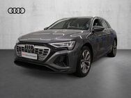 Audi Q8, 55 quattro S line STH, Jahr 2024 - Landshut