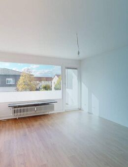 **RENOVIERT** Große 3-Zimmer-Wohnung mit Balkon und intelligenter Raumaufteilung - Diepholz