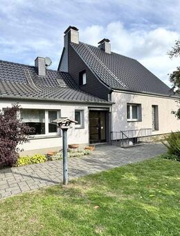 Charmantes Wohnhaus mit großem Garten und Entwicklungspotenzial in Dorsten-Hardt - Dorsten
