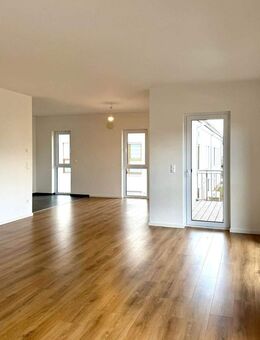 Hermann Immobilien: Wohnen mit Wohlfühlfaktor: Moderne 3-Zimmer-Wohnung in ruhiger Lage - Kahl (Main)