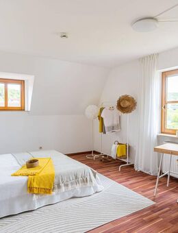 Top erhaltenes Wohn-/Geschäftshaus (Bj 1990, ca 387 m² Wfl) im Altstadtkern von Ochsenfurt z. vk. - Ochsenfurt