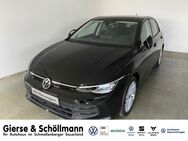 VW Golf, 2.0 TDI Life, Jahr 2022 - Schmallenberg