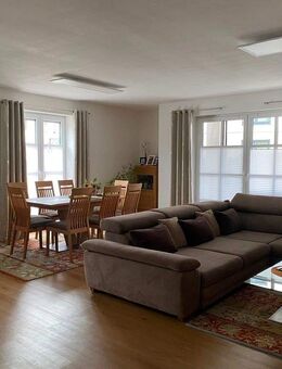 Moderne, helle 3-Zimmer-Wohnung mit Terrasse und Garten - Erlenbach (Main)