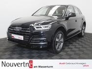 Audi Q5, 55 TFSI e quattro S-Line Stadt Tour, Jahr 2020 - Solingen (Klingenstadt)