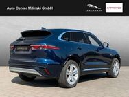 Jaguar F-Pace D200 R-Dynamic SE Winterp. AHK ACC Totw. - Bruchköbel