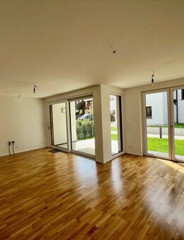 "WOHNEN IN ST. GEORGEN MIT PRIVATGARTEN!" - Freiburg (Breisgau)
