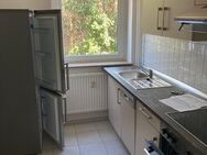 Gemütliche 3-Zimmer mit neuem Laminat, Wanne und Garage in guter Lage! - Chemnitz