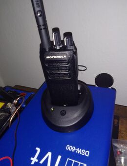 Motorola Berufsfunkgerät R2 DMR/FM / - Neuwied