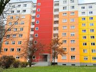 Großzügige 4 Zimmer-Wohnung mit Balkon in Neuperlach - München