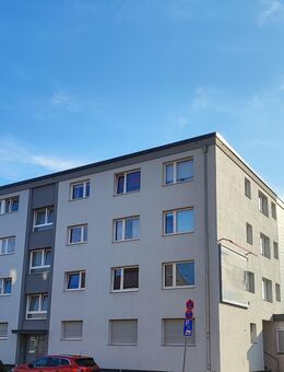 Schöne lichtdurchflutete Wohnung mit Balkon - Duisburg