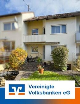 Gepflegtes Reihenhaus mit Garten in guter Wohnlage in Böblingen - Böblingen