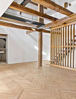 Wohnen mit Galerie-Flair - Einzigartige Maisonette-Wohnung über drei Etagen! - Halle (Saale)