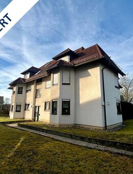 Großzügige Dachgeschoss Wohnung mit schönem Ausblick in Öhringen! - Öhringen