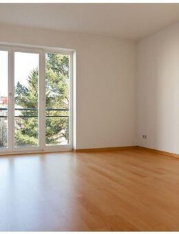 3 Zimmer - Wohnung in 79117 Freiburg - Freiburg (Breisgau)