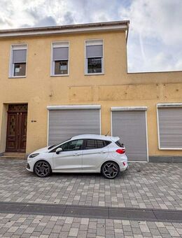 Kapitalanlage: Wohn- & Geschäftshaus in gepflegtem Zustand mit vielfältigen Nutzungsoptionen - Lengerich (Nordrhein-Westfalen)