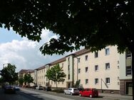 Sanierte 2-Raum-Wohnung mit Balkon und Badewanne im Stadtzentrum Geras - Gera