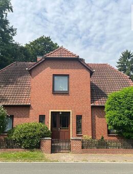 Wohnen mit Geschichte! Rotsteinwohnhaus mit charmantem Charakter - ideal auch für Handwerk oder Hobby! - Asendorf (Landkreis Diepholz)